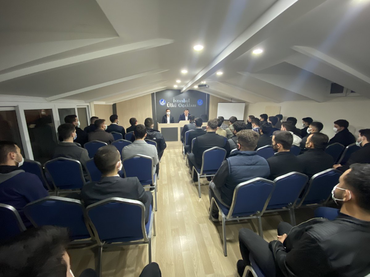 kazimerdiaktunc's tweet photo. Üniversite Başkanlarımız ile bir araya gelerek önümüzdeki dönemde gerçekleştireceğimiz faaliyetleri değerlendirdik. https://t.co/GzsbVkcrCo