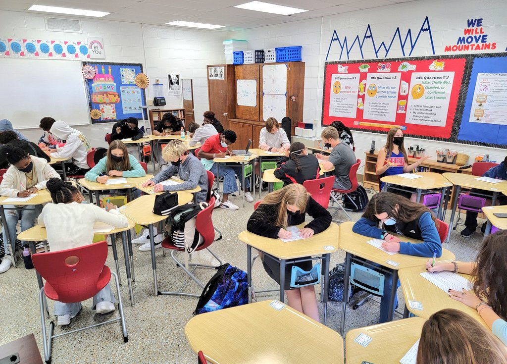 MrsKMounce tweet media