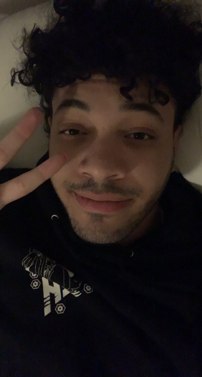 Jikishi is my favorite streamer! Oh also Twitch Prime! #jikishitwtselfieday