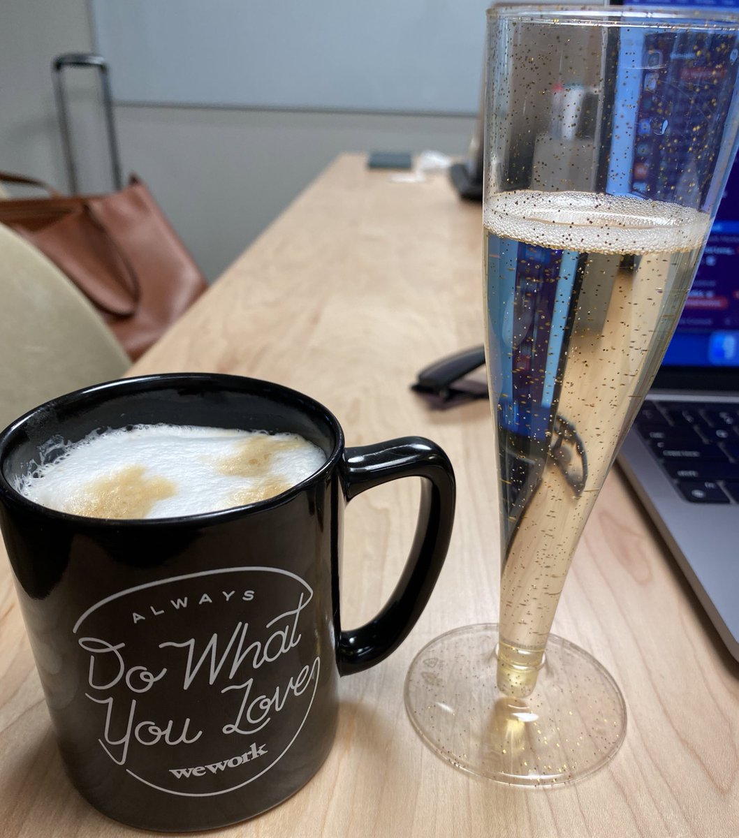 ItsMeeChristine's tweet photo. Congrats @WeWork 👏🏼👏🏼 glad to be a part of the WeWork community today https://t.co/DQ0MGZ8DpH