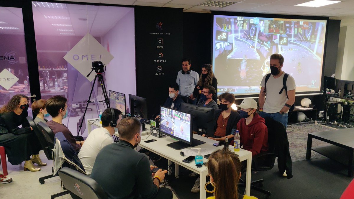 C'est la finale de tournoi #MarioKart entre studio du jeu vidéo lyonnais organisé par <a href="/GameOnlyFr/">Game Only</a> et Hugo est en lice pour <a href="/ynovlyon/">Lyon Ynov Campus</a> ! Allez Hugo !
