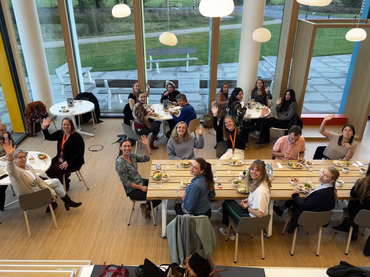 Conference dinner at the <a href="/prinsesmaximac/">PrinsesMáximaCentrum</a> during #SIOP21