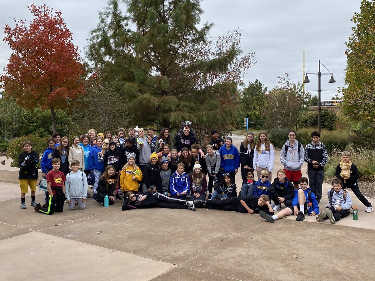 HooOnTheGo's tweet photo. The 7th Grade class made their way to Omaha’s Henry Doorly  Zoo for their 1 Quarter Incentive Trip.🦓🐅🦏🦒@wahoopublic #ExcellenceEverywhere https://t.co/9ZNeqAKITy
