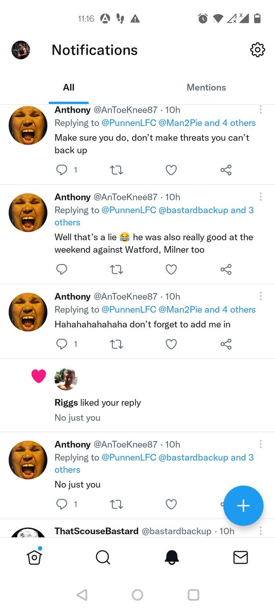 TopRedChris tweet picture