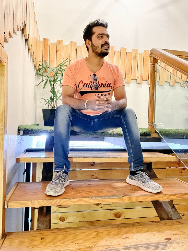 iarukumar's tweet photo. One small positive thought can change your whole day.
#instathought #believer #mood #todaysoutfit https://t.co/BzgzQtfw6i