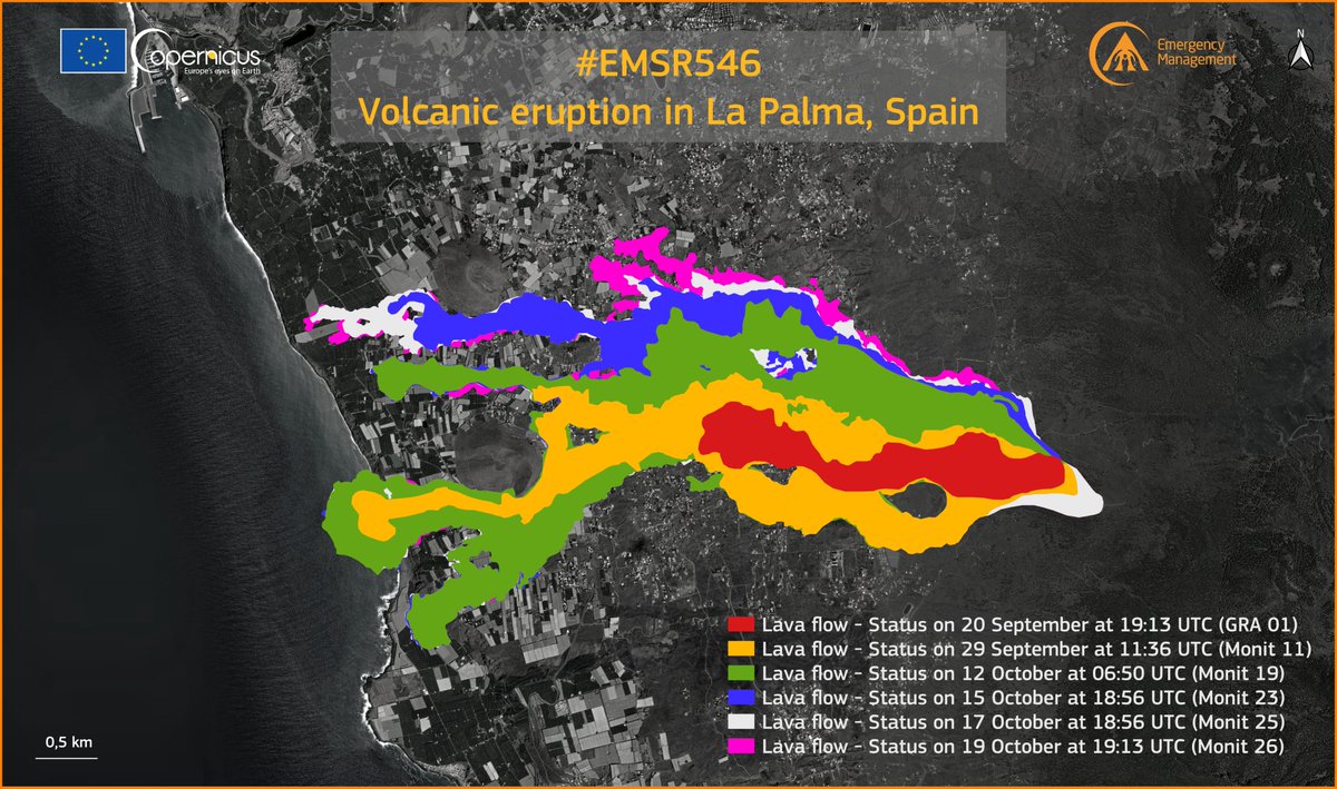 1⃣ Aerial view: #lava flows destroying banana plantations by the coast of #LaPalma #CanaryIslands

2⃣ @CopernicusEMS updates #EMSR546 as of 19 October: extent of the lava flow: 866.1 ha / 2185 destroyed buildings 

🌋#CumbreVieja #VolcandeLaPalma