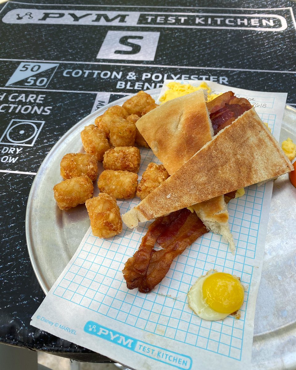 plandisney's tweet image. Experience food at unusual scales! 🧪💥Pym Test Kitchen in the all-new Avengers Campus at Disney California Adventure Park, serves meals of epic proportions thanks to the revolutionary shrink-and-grow technology of Pym Particles …just as Ant-Man and The Wasp used! #planDisney 💬