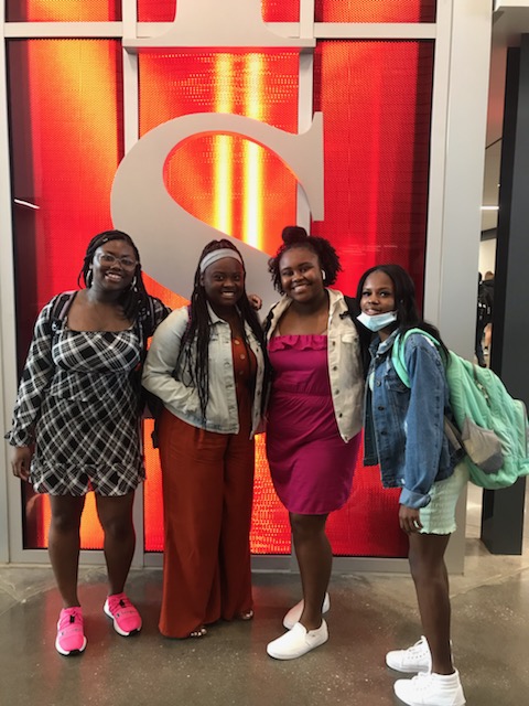 MrsTDade's tweet photo. Our first Jay MAC Scholars dress for success day. Proud of our Jay  Scholars. @JCHS_Principal https://t.co/mGORHrVEyS