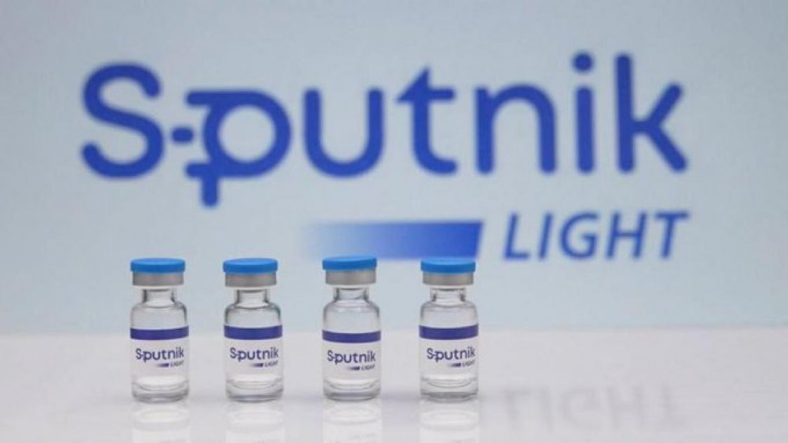 FloryCantoX's tweet photo. #ULTIMAHORA 💉 El #25Oct dará inicio la jornada de vacunación contra el Covid19 para los jóvenes mayores de 18 años, a quienes se les estará aplicando la vacuna rusa Sputnik Ligth, informó la VP de #Nicaragua, Rosario Murillo. https://t.co/qQ6Lp6Q1bn