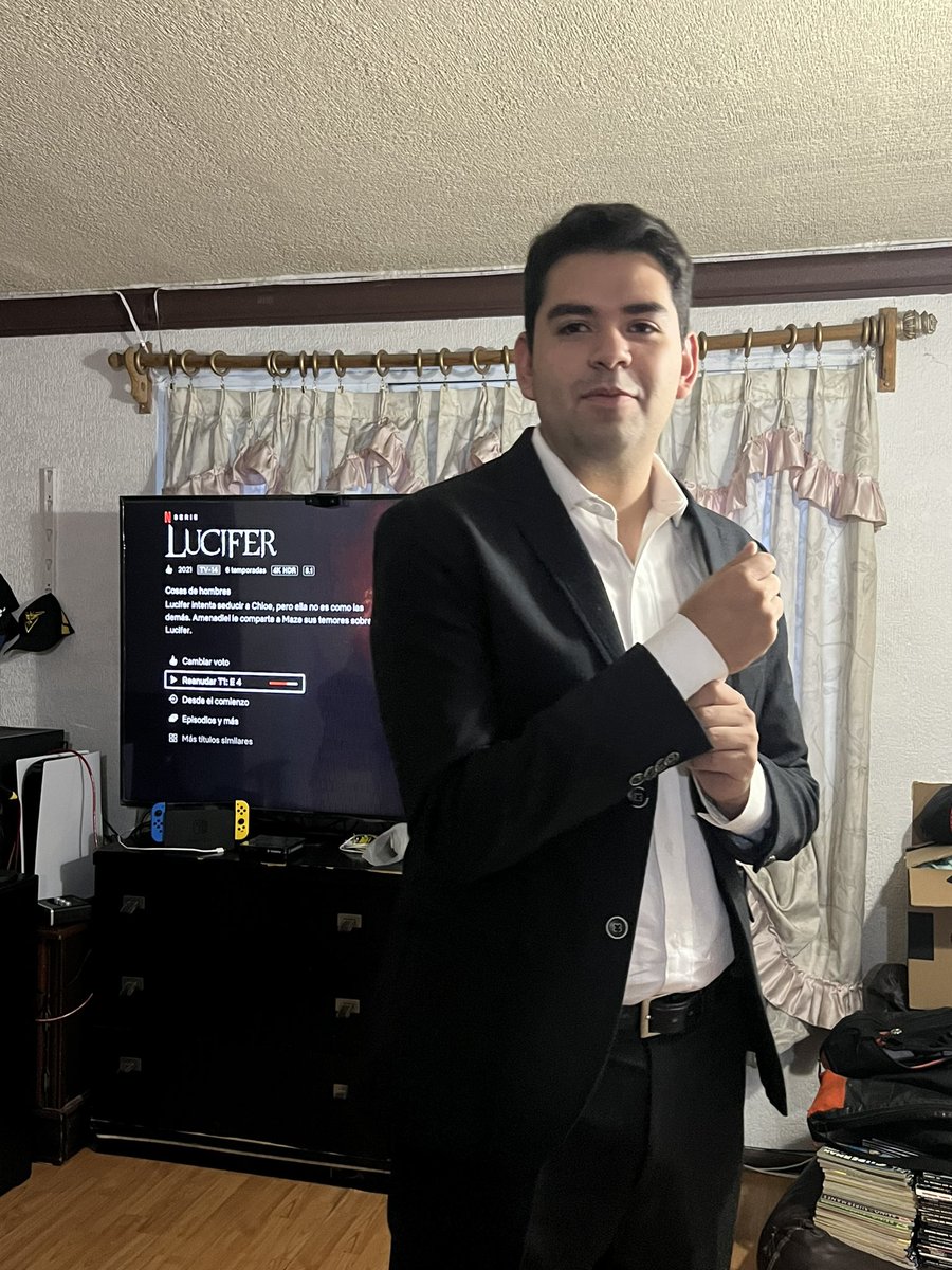 ElDannyBravo's tweet photo. “Mi madre me va a matar. Y antes de que lo digas, no es una metáfora. Ella va a matarme literalmente. No es del tipo que perdona”. https://t.co/XdQll8rdtc