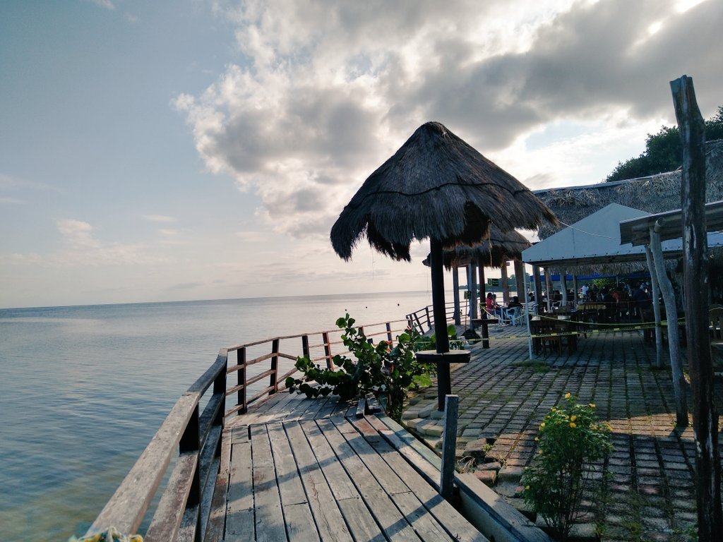 omar alpuche leal (@omaralpuche) on Twitter photo #Calderitas #OthónPompeyoBlanco Hermosas postales de la #ZonaSur #Gastronomía Sol y playa te esperan y a tí ¿Cuáles otros lugares cercanos a #Chetumal te gustaría conocer? <a href="/SugeyCouoh/">Sugey Vargas Couoh</a> <a href="/Reynamadrigal31/">Reyna Madrigal</a> @Almahdez76 <a href="/AnestosoCristel/">Cristel Anestoso Fernandez</a> <a href="/CeciliaCSegura1/">Cecilia C Segura</a> <a href="/MexSaira/">Saira Mex</a> <a href="/joanacrespo2/">joana crespo</a> <a href="/Jfla2021/">Jennifer Lopez</a> #Calderitas #OthónPompeyoBlanco Hermosas postales de la #ZonaSur #Gastronomía Sol y playa te esperan y a tí ¿Cuáles otros lugares cercanos a #Chetumal te gustaría conocer? <a href="/SugeyCouoh/">Sugey Vargas Couoh</a> <a href="/Reynamadrigal31/">Reyna Madrigal</a> @Almahdez76 <a href="/AnestosoCristel/">Cristel Anestoso Fernandez</a> <a href="/CeciliaCSegura1/">Cecilia C Segura</a> <a href="/MexSaira/">Saira Mex</a> <a href="/joanacrespo2/">joana crespo</a> <a href="/Jfla2021/">Jennifer Lopez</a>