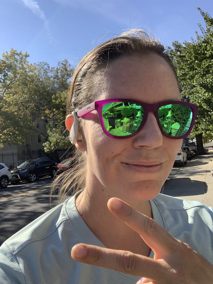 JoKroger's tweet image. Shout outs/extreme gratitude to ⁦@bennettrun⁩ . After 5 months nursing this knee I finally got to fire up that #comebackrun again. Honestly dude, your work has seen me through some of the hardest years of my life recently. This planet is lucky to have you.