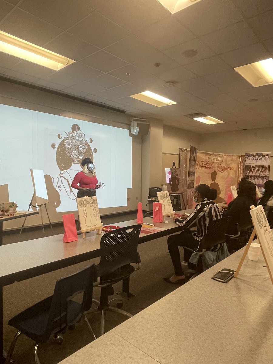UDebutantes's tweet photo. Act Like A Lady Think Like A Boss : Self Love ✨💕 Thank you Britney Robinson for educating the ladies on Self Love! #alatlab #enrichment #service #scholarship #sisterhood https://t.co/8sMs2NTiWH
