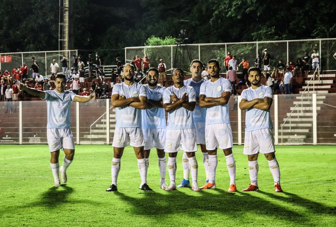 De uniforme novo, o Vila conquistou a classificação pela Copa Verde diante do Rio Branco (ES). Foto: Vila Nova/Twitter