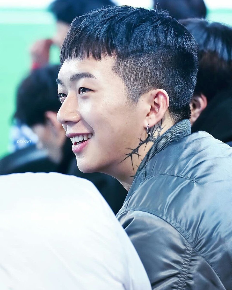 aomgh1ghrarea's tweet image. Simon Dominic starter pack