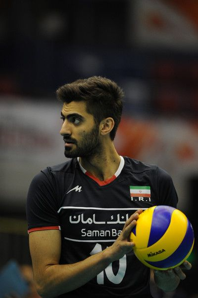 hourlyvolley's tweet photo. | Amir Ghafour 🇮🇷
#Volleyball #Ghafour #Iran https://t.co/D4pyyCx0fL
