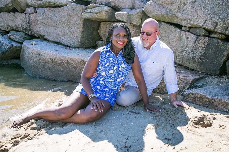 swirl_bwwm's tweet photo. Olivia & Robert 👸🏾🤴🏼 We have been together since that 1st date. July 2, 2021 (my birthday) he asked me to marry him in Louisville Kentucky. 👸🏾👨🏼⚕️We are now planning our wedding for April 2022. I truly believe God is at the center of our relationship. #bwem #swirl https://t.co/LS8T92x4WB