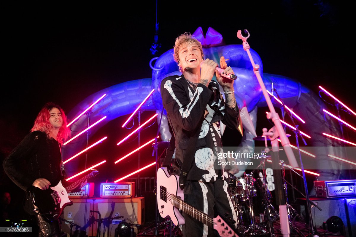 Getty Images Entertainment tweet media