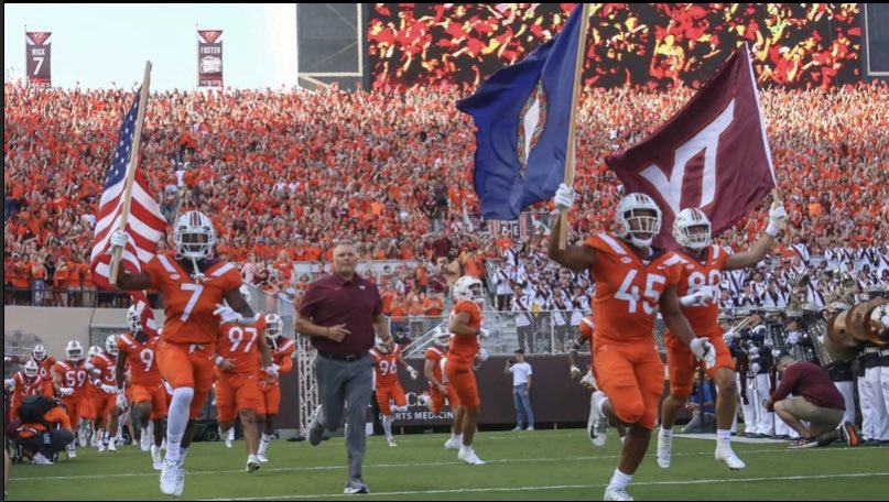 SwainVicari's tweet photo. All Glory To The Man Above🙌🏾
After a Great talk with @Jafar_Williams Blessed To Receive My 2nd Football 🅾️ffer From the Virginia Polytechnic Institute and State University #GoHokies 🧡🤎🦃 @RecruitGeorgia @LIONSTRONG19 @CoachSmiley983 @CoachCowart65 @NwGaFootball @Nash_OFallon https://t.co/rLMVCQekc2