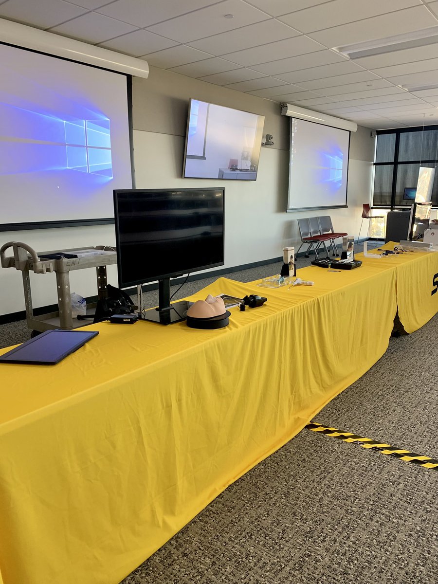 hdaniel_med's tweet photo. Had a great time at the @Stryker_ST balloon sinuplasty workshop! Thanks for showing us all the cool toys 🤩#StrykerENT #shENT https://t.co/xvPJabKdRD