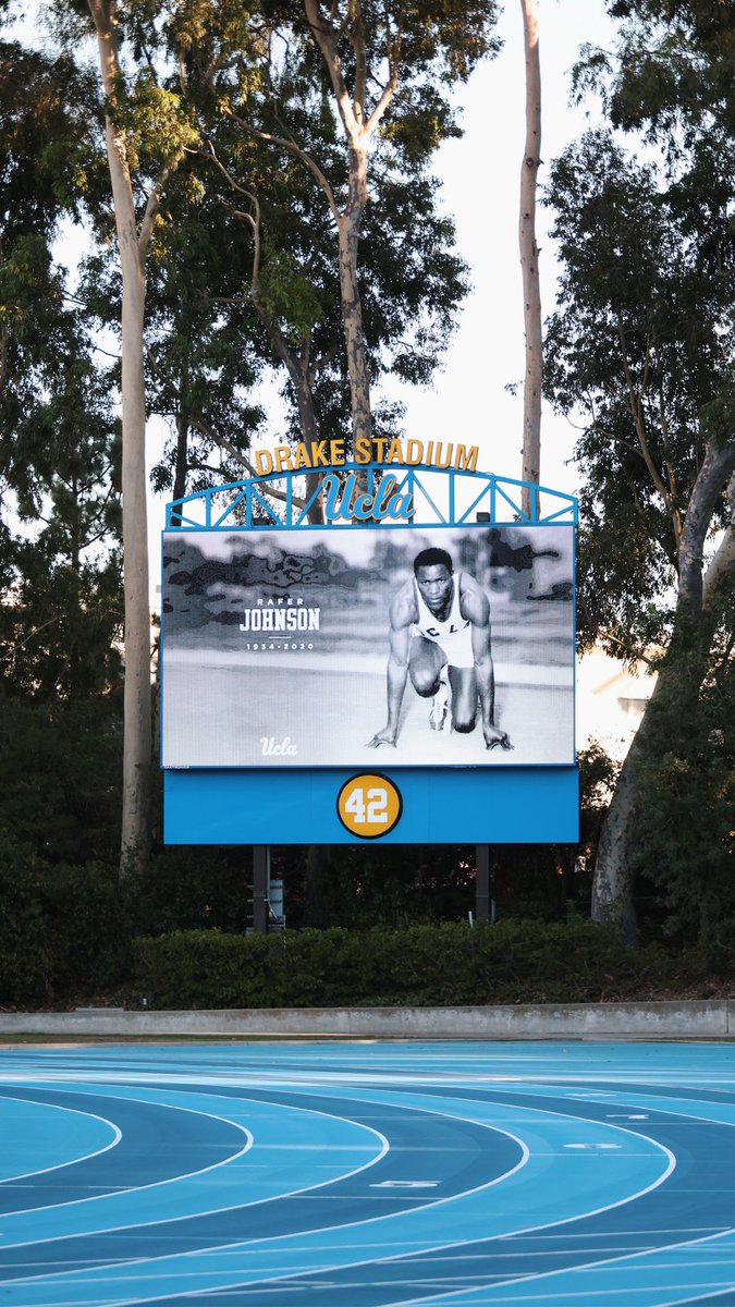 UCLAAthletics's tweet photo. A wonderful day celebrating the life and impact of the one and only Rafer Johnson. 💙💛

#GoBruins https://t.co/rYoIvb0CeM