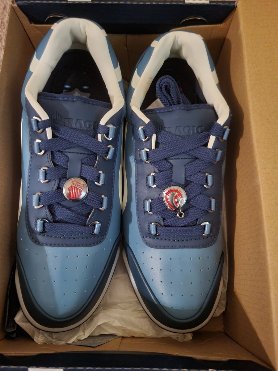 MissouriMTG's tweet image. Giving away a pair of k Swiss jace mtg shoes, RT and follow for a chance to win. I'll pick a winner tomorrow and can ship these worldwide.  There were only 300 pairs made.