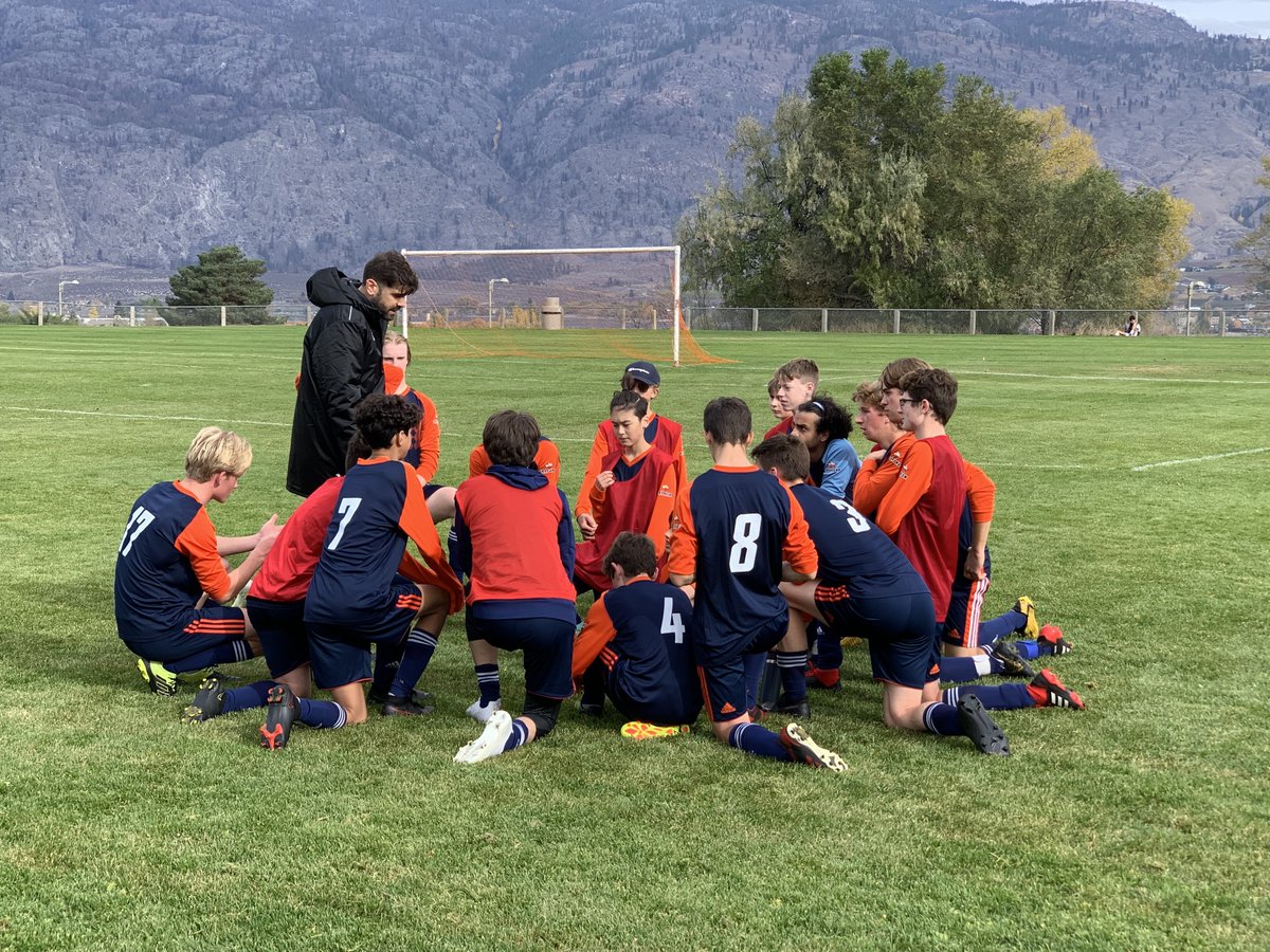 AHPS Gryphons tweet media