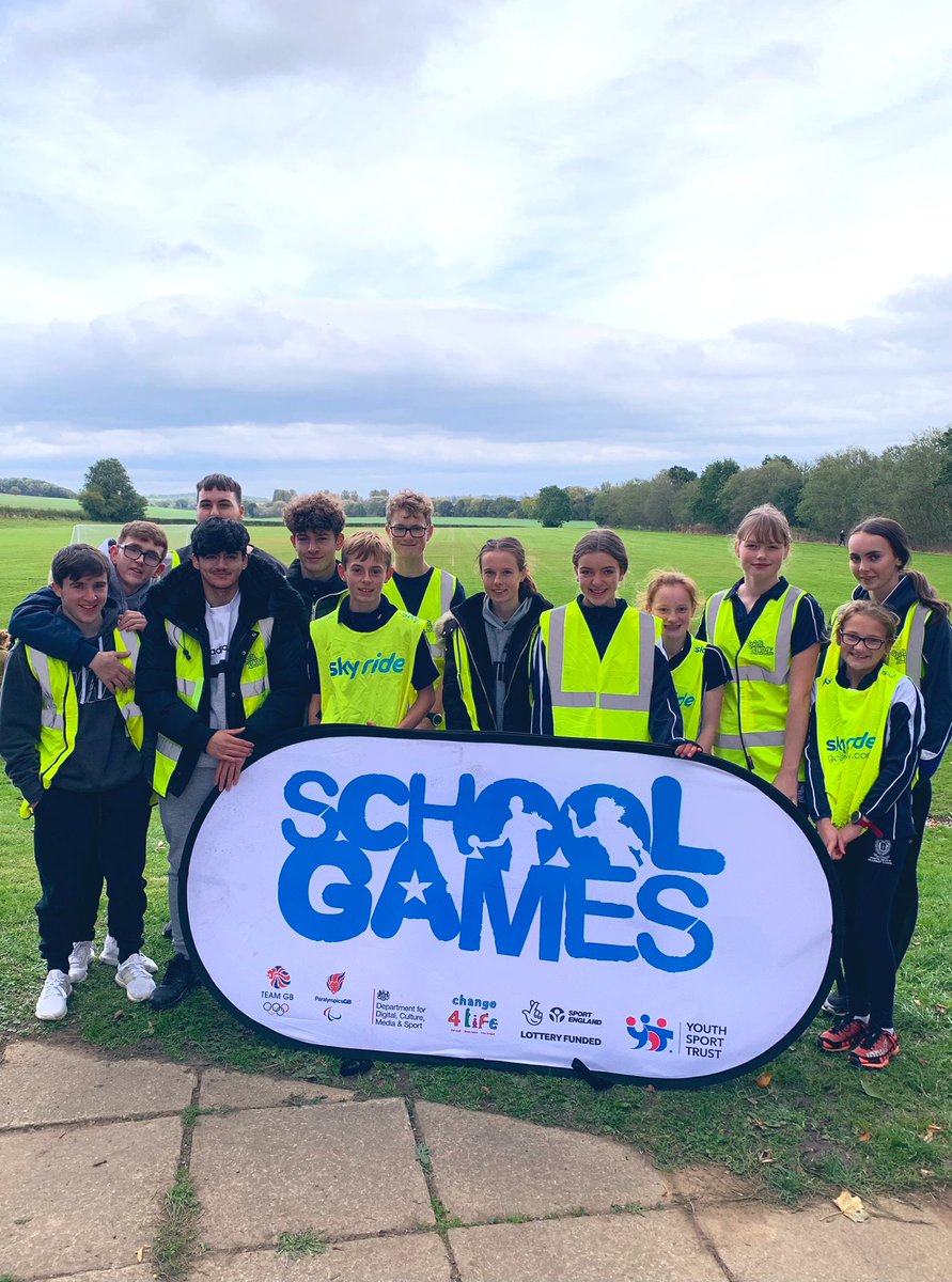 MrsFG_PHGS's tweet photo. Prince Henry’s Sports Leaders did us proud at the Leeds Primary X-County competition last week. Over 400 children ran at Wharfe Meadows. One teacher complimented us by saying “it was the most well organised, and slick cross county event they had ever been to” 👏🏼 @PrinceHenrysGS https://t.co/Ch0icIuOjx