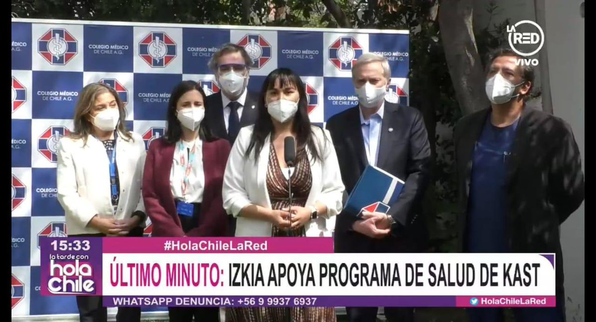 izkia's tweet photo. Se pasaron 4 pueblos. Nuestro @colmedchile se reunirá con todxs lxs candidatxs presidenciales. Rescatamos aspectos del programa y conversamos de necesarios cambios estructurales. Esperamos acuerdo transversal para avanzar en derecho a la salud. No significa apoyar a un candidato. https://t.co/kS3QZF5n11