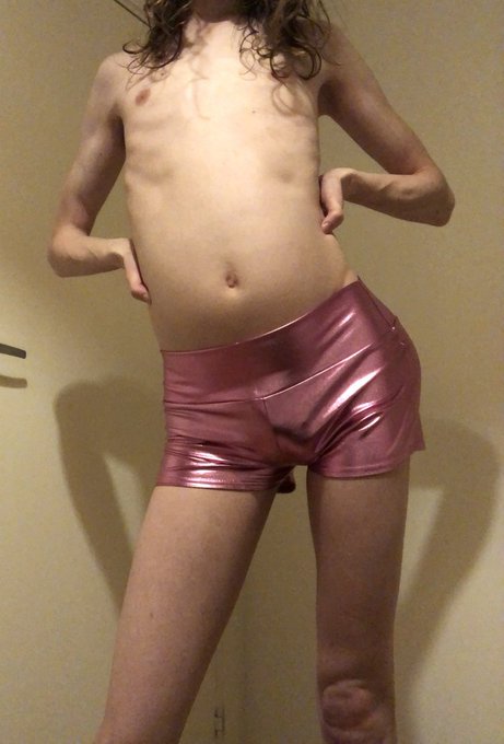 Friend sent me these as a present

#femboy #twink #crossdresser https://t.co/9u4IgnvmAM