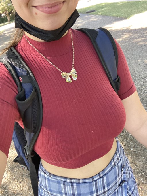 Off to class :) https://t.co/Q2Pgd4jvmF<a href="/tag/horny"class="tags"><span>#horny</span></a>