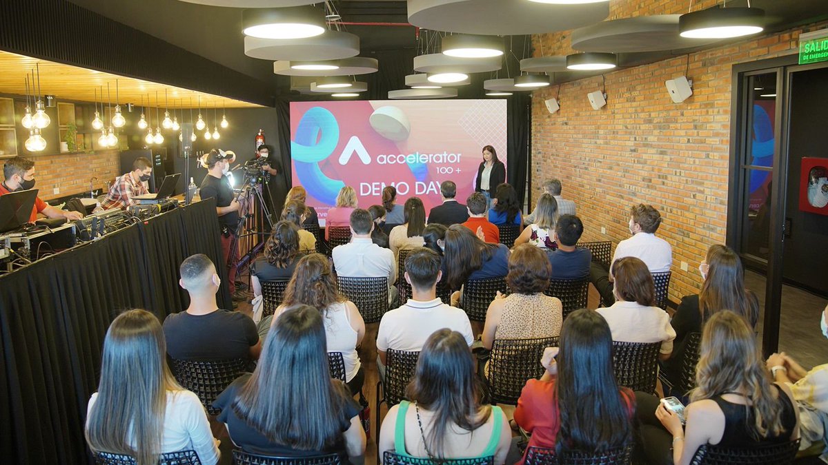 🔃Bioplastic responde al desafío de Packaging Circular.

👉 Busca brindar empaques eco amigables, a través de la utilización de subproductos de la industria cervecera (etiquetas lavadas y cebada) para reemplazar empaques basados en celulosa (cartón) o en fósiles (plásticos).