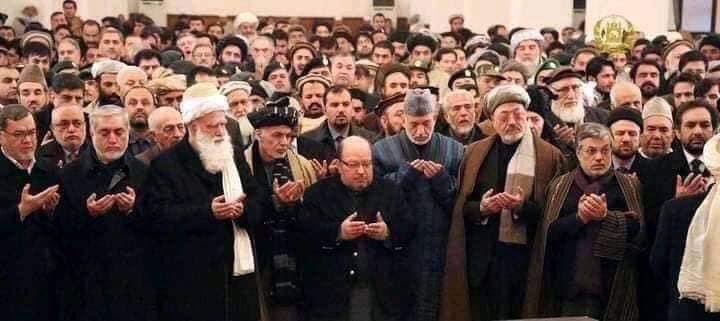 MuhsinSana's tweet photo. هر یو به د جهاد ، قوم ، نجاد ، ژبې او مذهب په نوم خپل حقوق غوښتل ، اوس د راشي خپل حقوق د وغواړي چې څومره منډه ورکوي ! https://t.co/nnF86l9Xtn