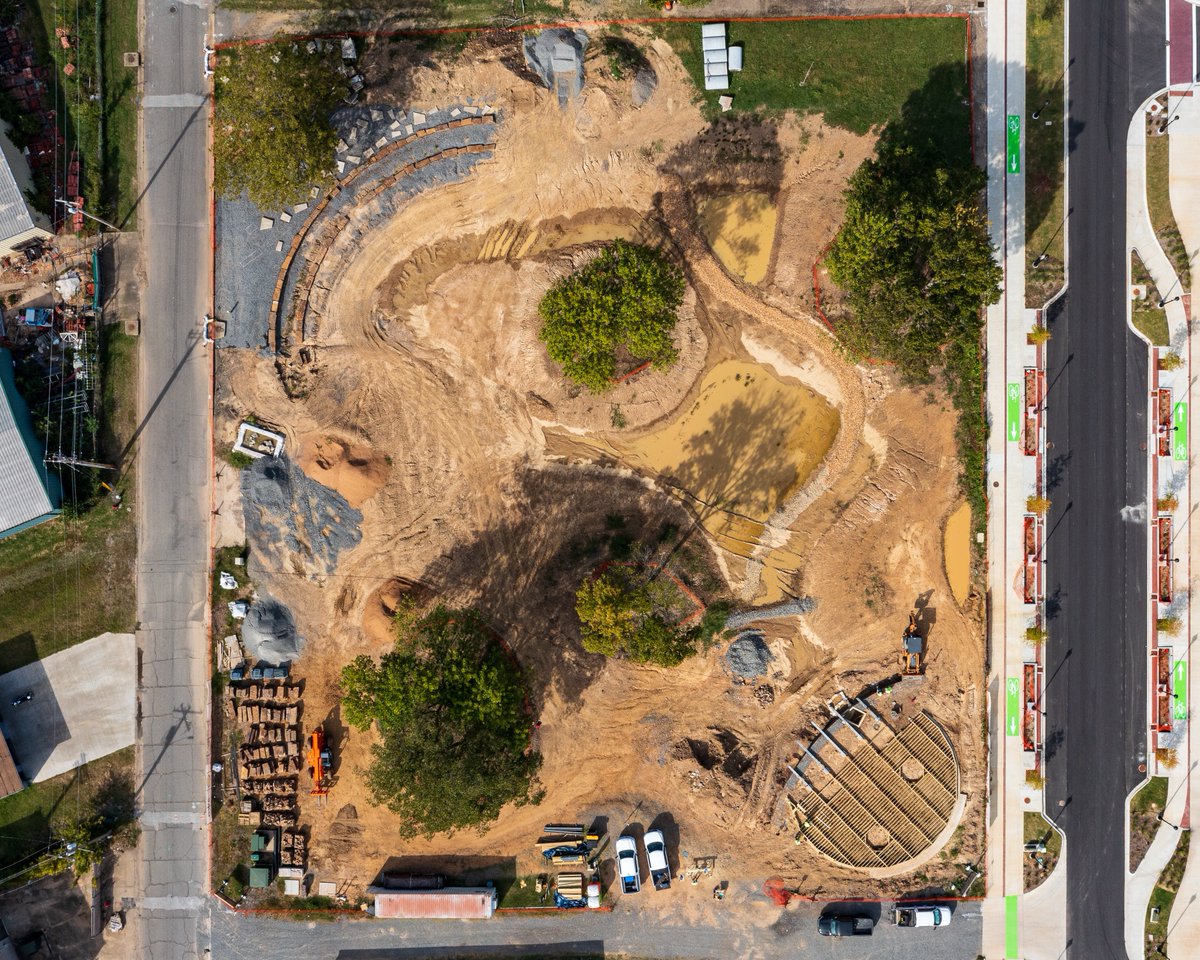 CityofConway's tweet photo. By integrating green infrastructure techniques, exuberant plantings, and social spaces, Markham Square will encourage the appreciation of natural ecological systems and foster a culture of care in which we collectively value and steward our local landscapes. #MarkhamSt https://t.co/YKsqoMvsob