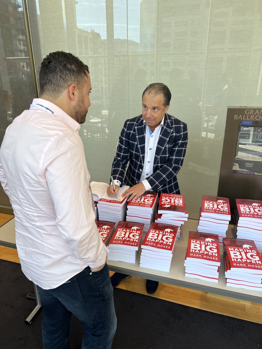 CEOCoachingIntl's tweet photo. .@CEOCoachMark was thrilled to be at #EONerve today with the team giving an exclusive preview of our new book #MakingBIGHappen. CC: @EntrepreneurOrg https://t.co/WgRm8l7K7b