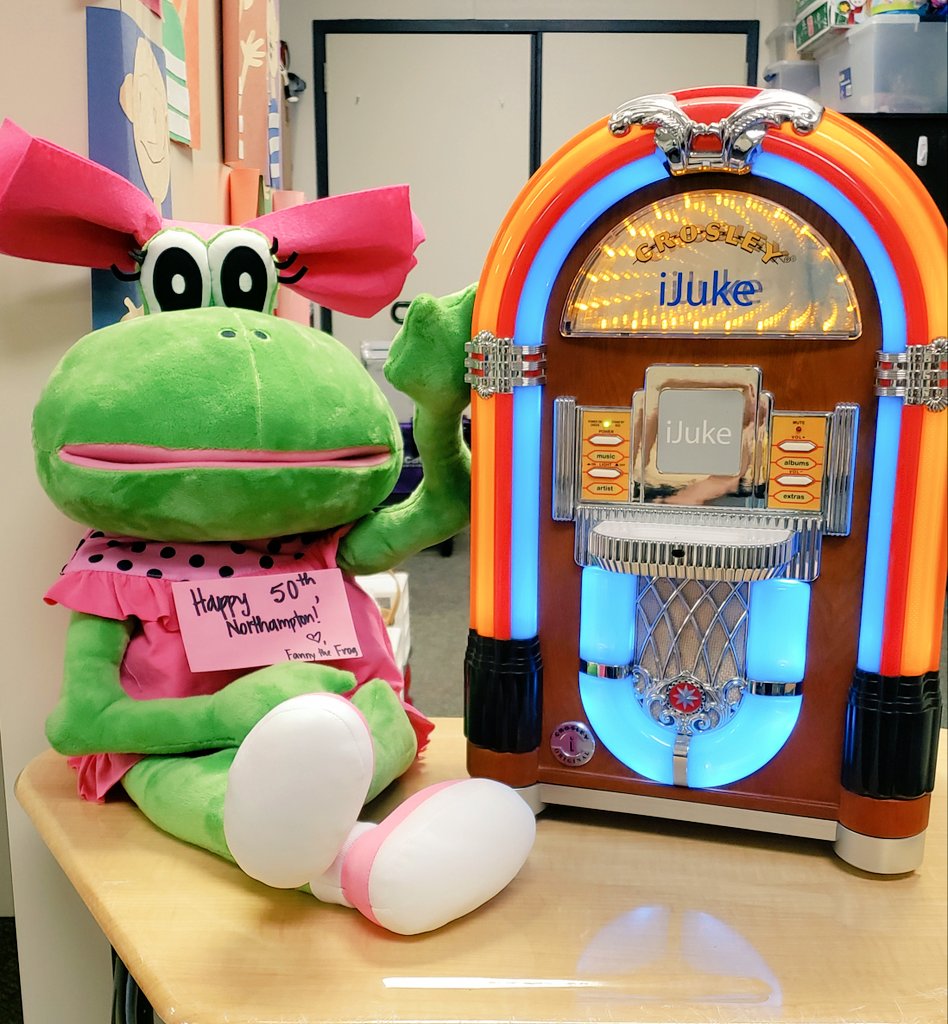 Ms. Lopez tweet media