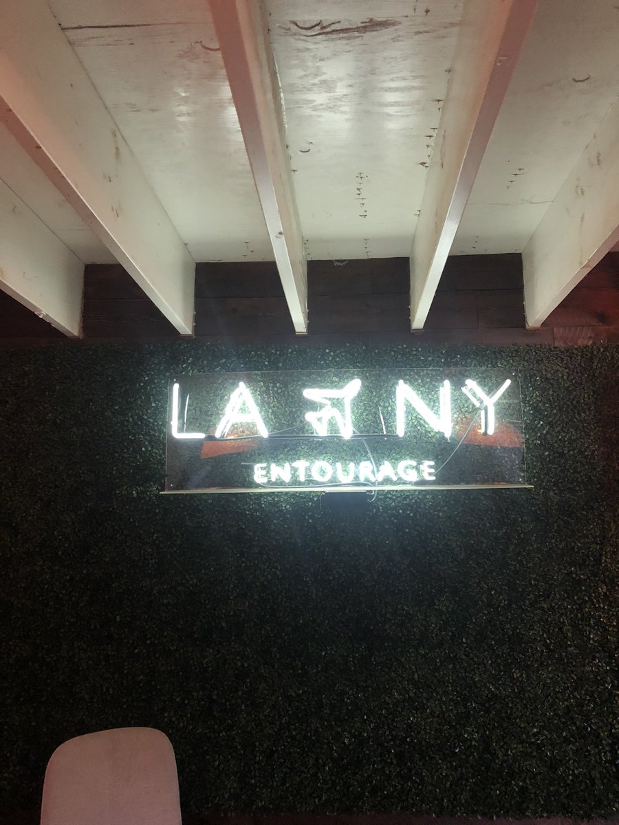 NateLn__'s tweet photo. cali changing my life https://t.co/QWlDtRLJIh