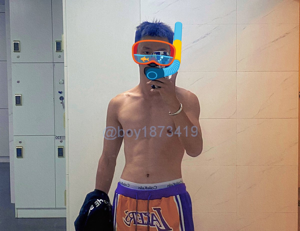 boy1873419's tweet photo. 越来越色了～🥰 https://t.co/7t42VLXMJB