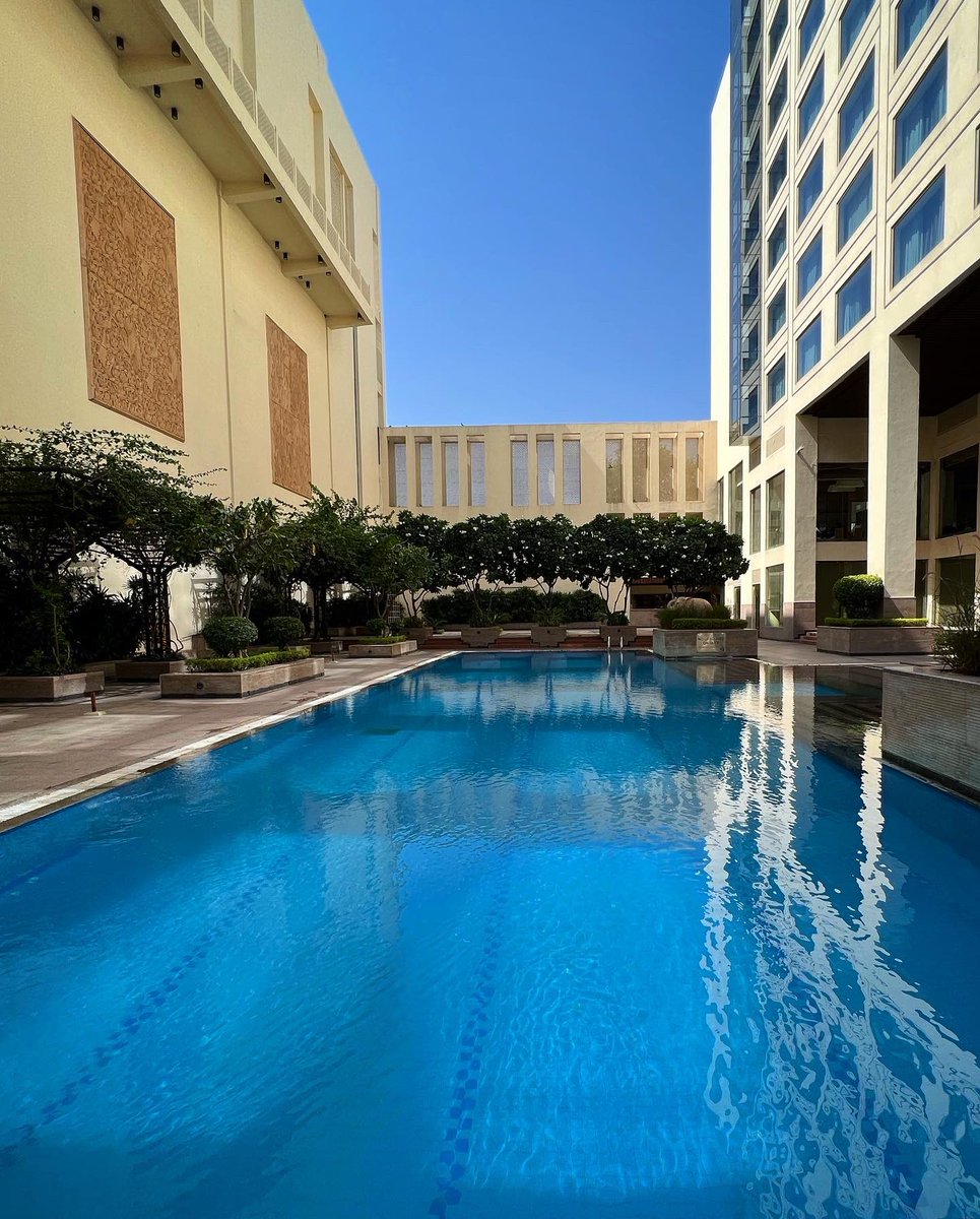 sidpatankar's tweet photo. Sometimes all u need is some solitude when alls coming at u at a billion kmph! All while the chariot charges outside. Chargers we installed will get a lot of use across Rajasthan. But I suspect more so this 1 @JaipurMarriott. SVP #plumeria #poolside #EQAdventure #EQC
#charger #EV https://t.co/oHjumyfHwN