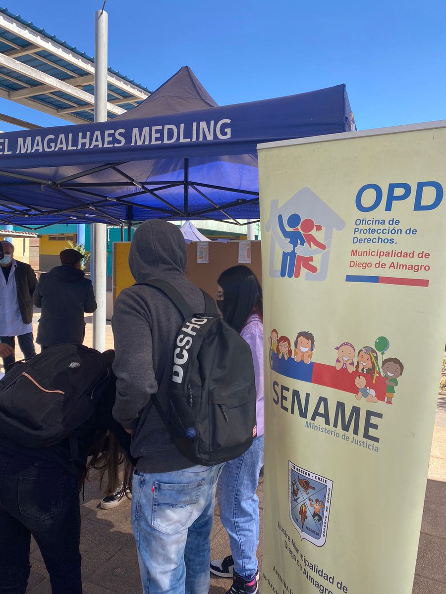 OPDDDALMAGRO's tweet photo. Participa en actividad dirigida a jóvenes de la comunidad estudiantil del Liceo bicentenario Manuel Magalhaes Medling denominada "Recreo Educativo"en ambas jornadas, destacando la participación de estos. https://t.co/2WIWfp6T7q