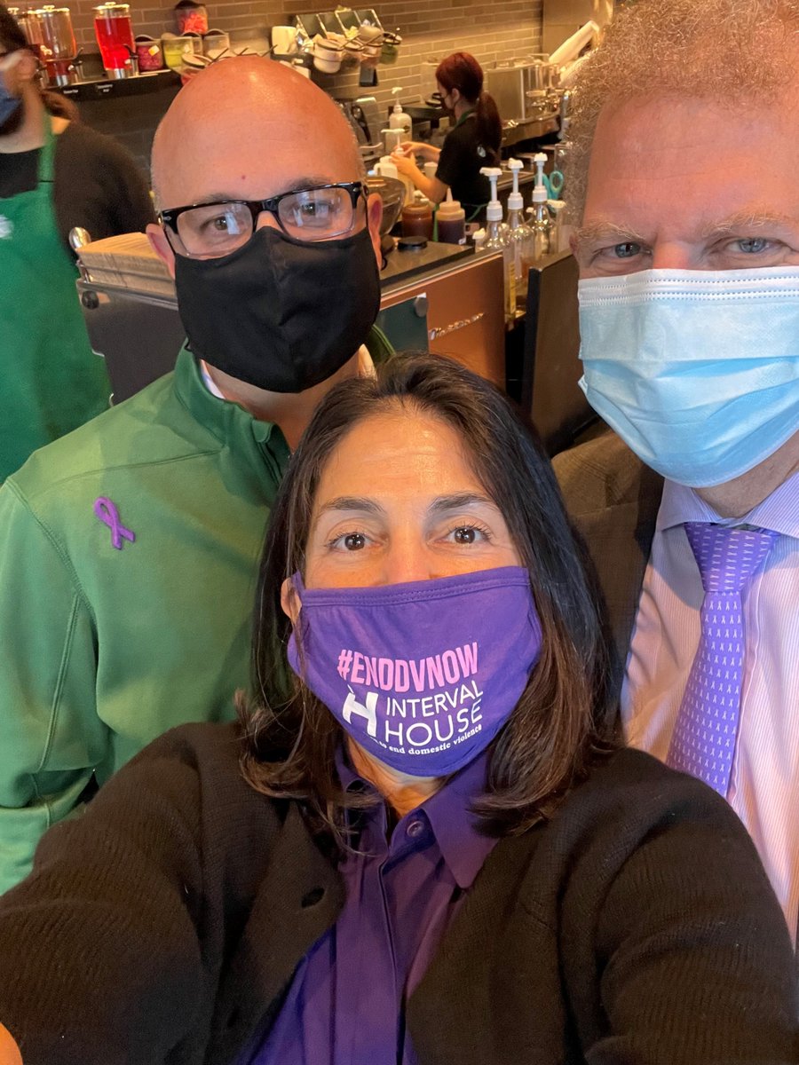 hutensky's tweet photo. If only it were as easy as wearing purple; and special thank you to all of the staff on the front lines who are supporting victims everyday. #PurpleThursday @CTCADV @IntervalHouseCT @PCC_CT @TheNetwork5 @SafeFuturesCT  @DavidGr55461562 @BankofAmerica https://t.co/GvSTSfyLZb