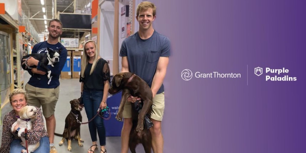 GrantThorntonUS's tweet photo. Our Purple Paladin Go Team welcomes all breeds, ranging from Rottweilers to terriers. That means Barkley, Hank, Reese & Roddy all have a chance to be someone’s hero – big or small. Get involved at https://t.co/1wz4LN1nCm.
#PurplePaladin #nonprofit #GoTeamGT https://t.co/UK870aaHnZ