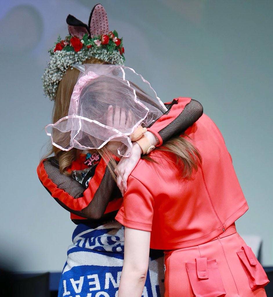 hourlysaida's tweet photo. ... 🥂 #사이다 #SAIDA @JYPETWICE https://t.co/NVFEJvaHMW