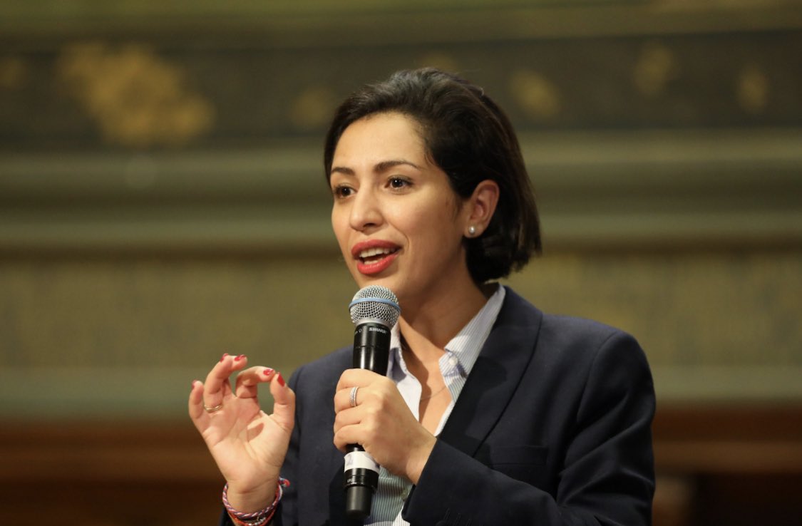 sarahelhairy's tweet photo. 10 ans ça se fête 🎂 ! 10 ans au service de l’égalité des chances, 10 ans au service de l’égalité des possibles. 

Merci et 👏 à la #fondation @EgaliteChances. https://t.co/Si53e43bVm