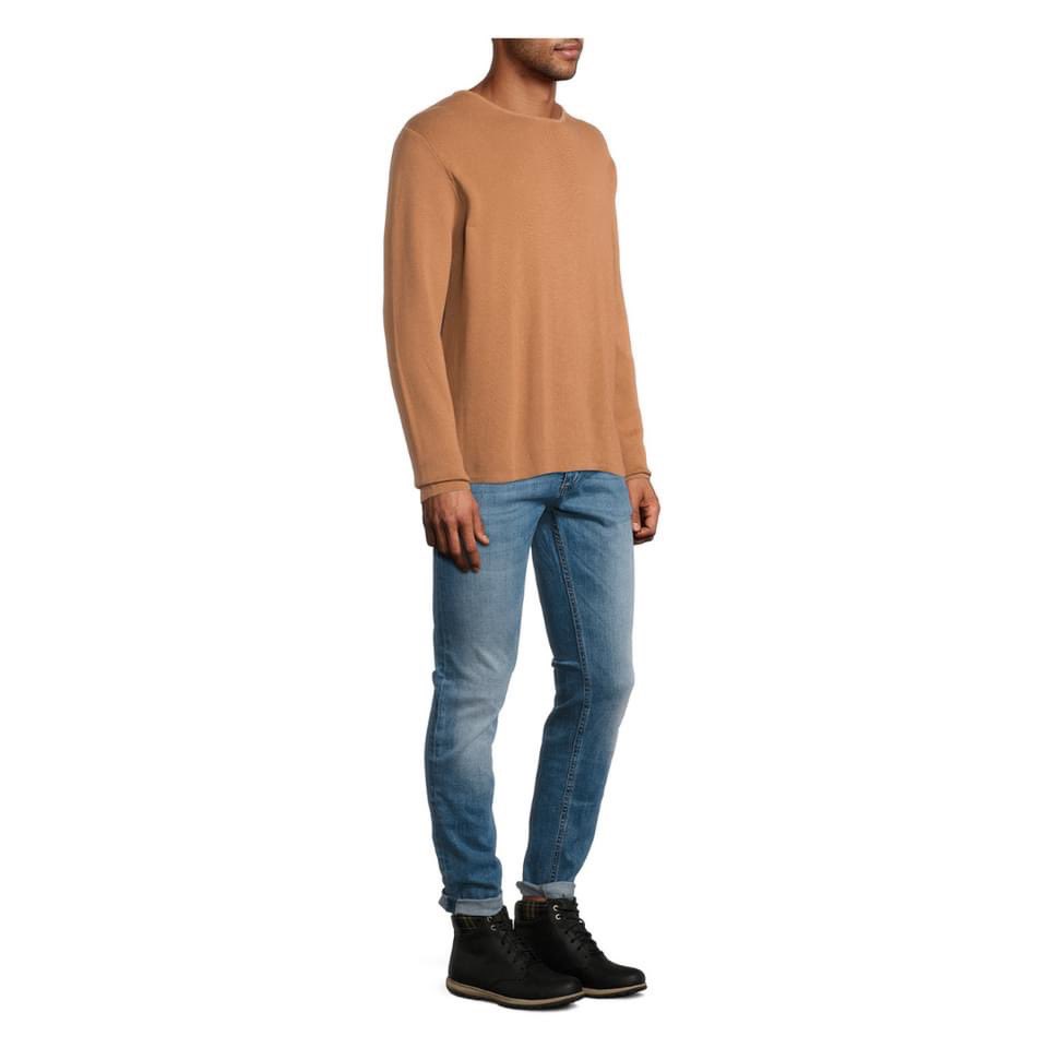 Christopher Bates tweet media