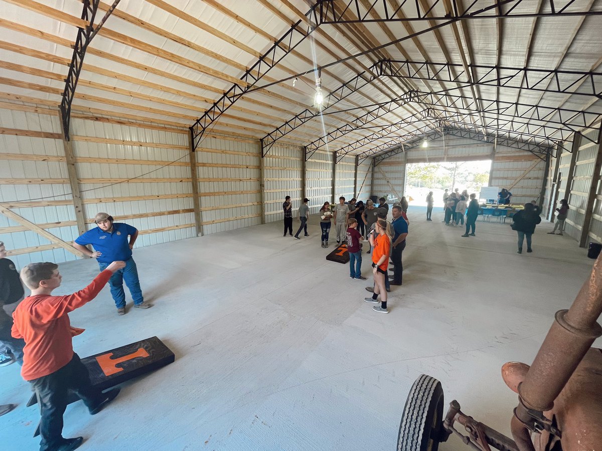 Dickson County FFA (TN) tweet media