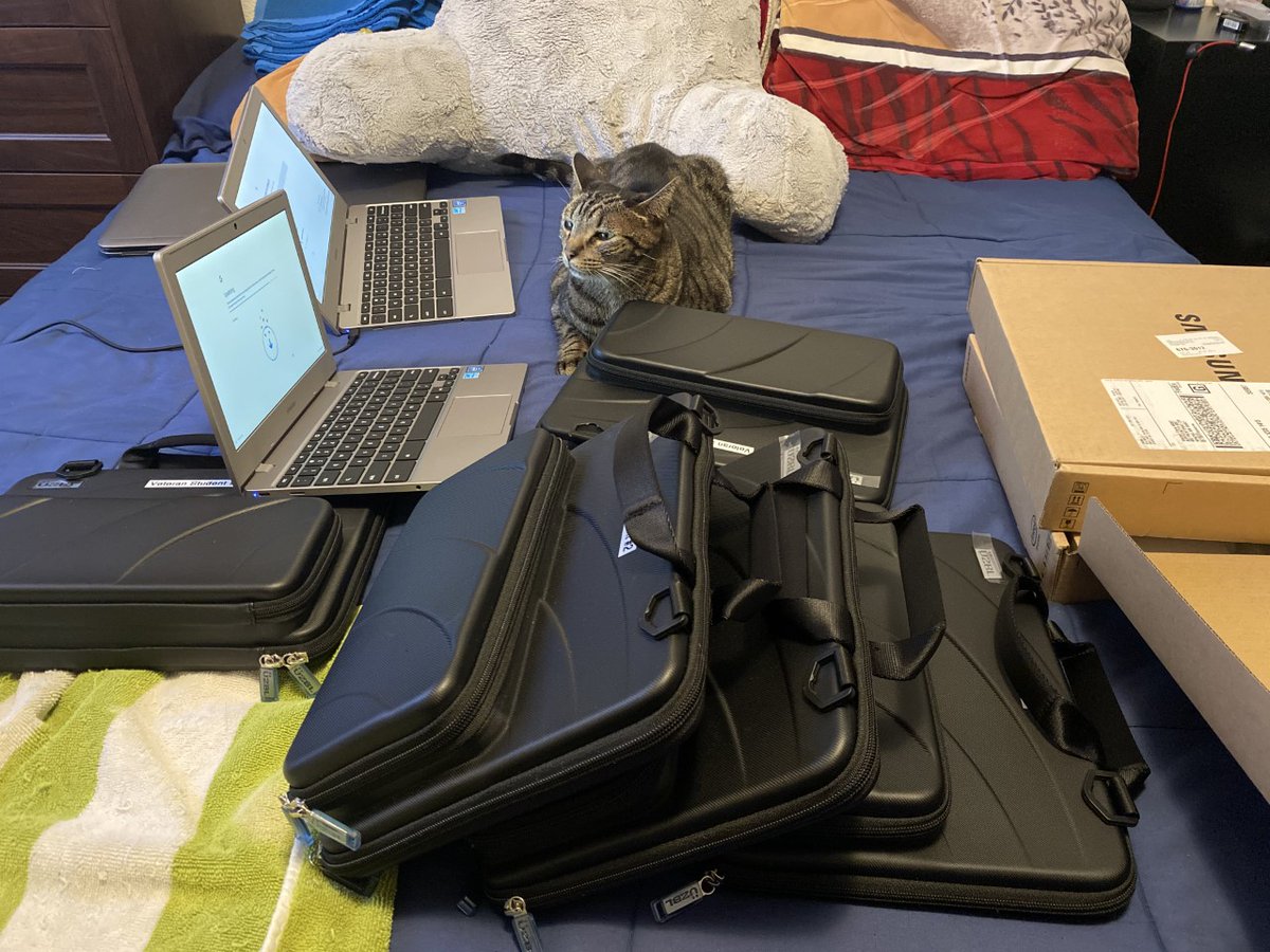 melvinjwetherel's tweet image. RT  Currently, our TECH Support is answering questions &amp;amp; updating Chromebooks! Check out TELACU Veterans Upward Bound for upcoming events! Google TELACUVUB #veteranshelp…