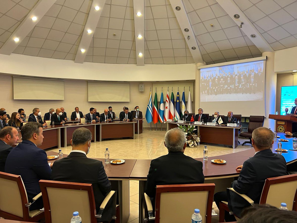 AhmetMisbah's tweet photo. Özbekistan Büyükelçiliği tarafından düzenlenen Uluğ Bey’i anma programını Genel Başkan Vekilimiz @BY katılımlarıyla gerçekleştirdik.

“ Gök biliminde ilerleyemeyen milletler, büyük millet olamaz." diyerek çağının çok ötesine ışık tutan Uluğ Bey’i bir kez daha minnetle anıyorum. https://t.co/VvvhsiVdDB