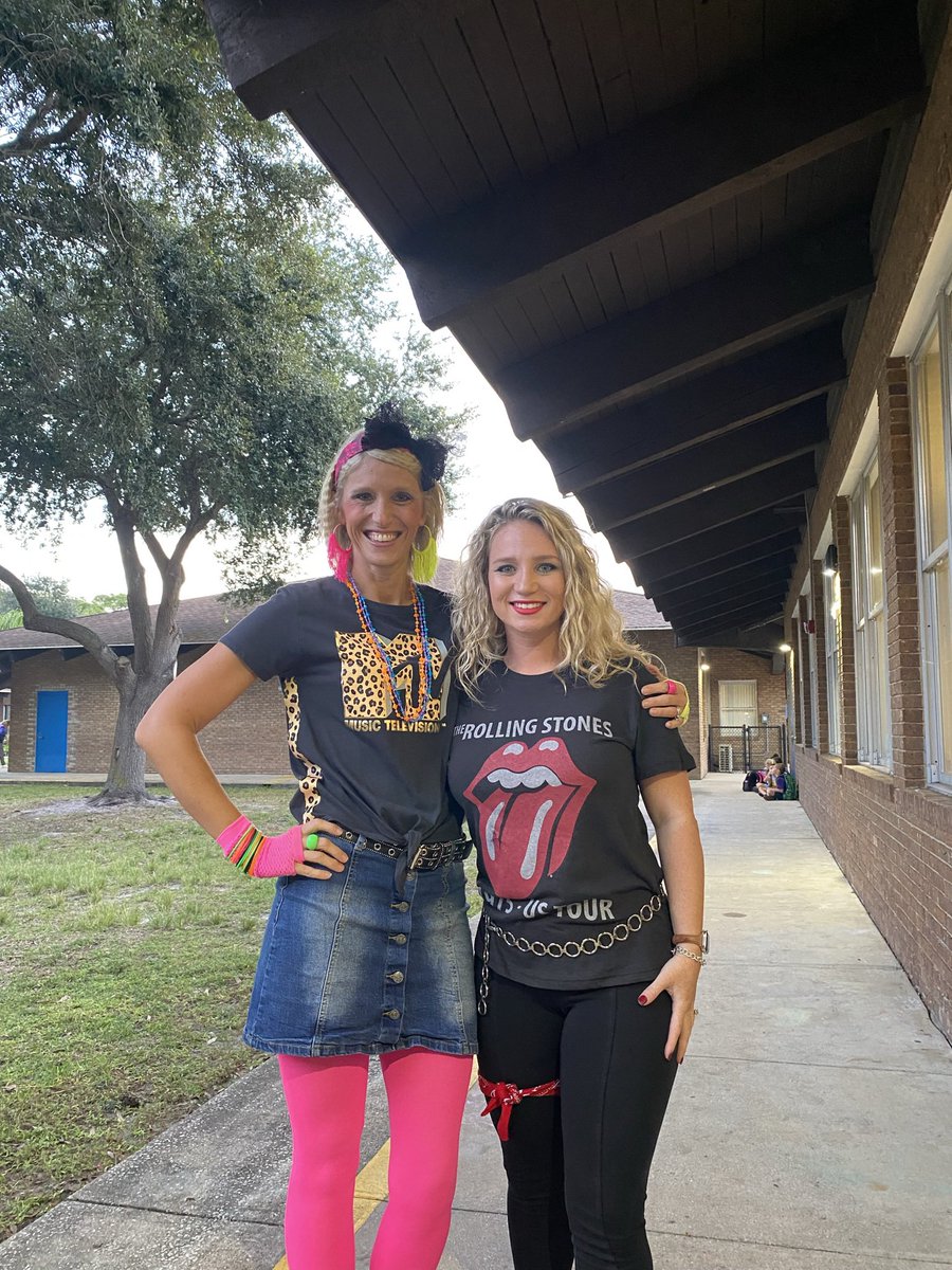 Rock your school day! #scesbobcats <a href="/scesbobcats/">Spruce Creek Elem.</a>