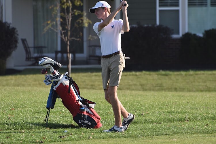 JScottWebb's tweet photo. Wyoming Boys Golf lands four players on CHL All-Conference Team. First Team were Freshman Finley Bartlett averaging 36.52 for the season and Senior Clay Van Fossen averaging 39.09. Second Team were Senior Sam Judge averaging 41.42 and Freshman Jack Webb averaging 41.52.#OnWyoming https://t.co/gSoi2KFzin